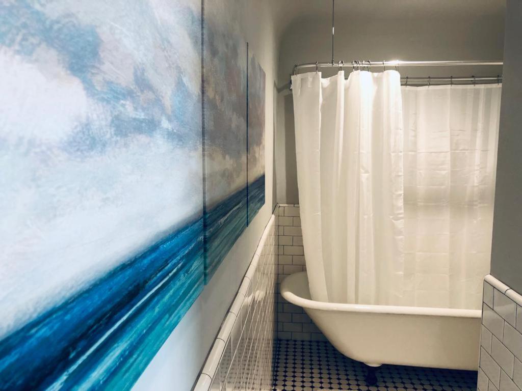 Family Laundry & Spa Сакраменто Екстериор снимка